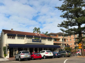  Manly Lodge Boutique Hotel  Сидней